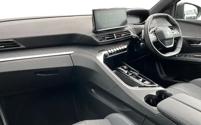 Used Peugeot 5008 Allure+ 131 HP (96 kW) 2023 Black SUV