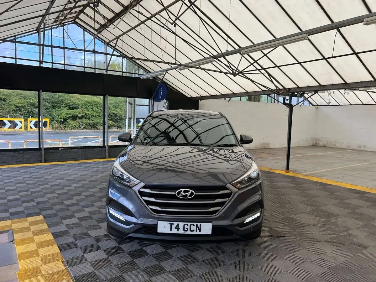 Used Hyundai Tucson 130 HP (95 kW) 2016 Thunder grey SUV
