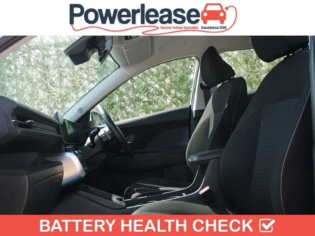 Second-hand Hyundai Kona Advanced 160 kW (218 CP) 2024 Alb SUV