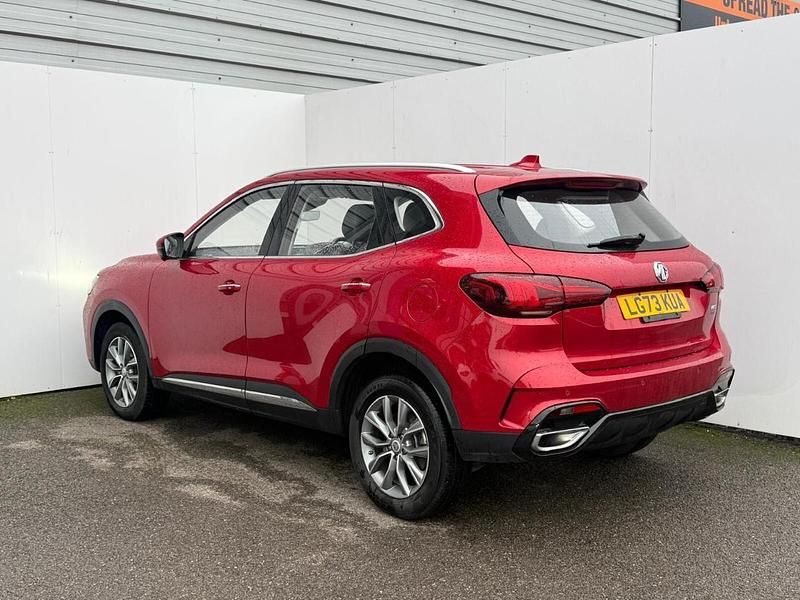 Used MG HS SE 254 HP (186 kW) 2023 Red SUV