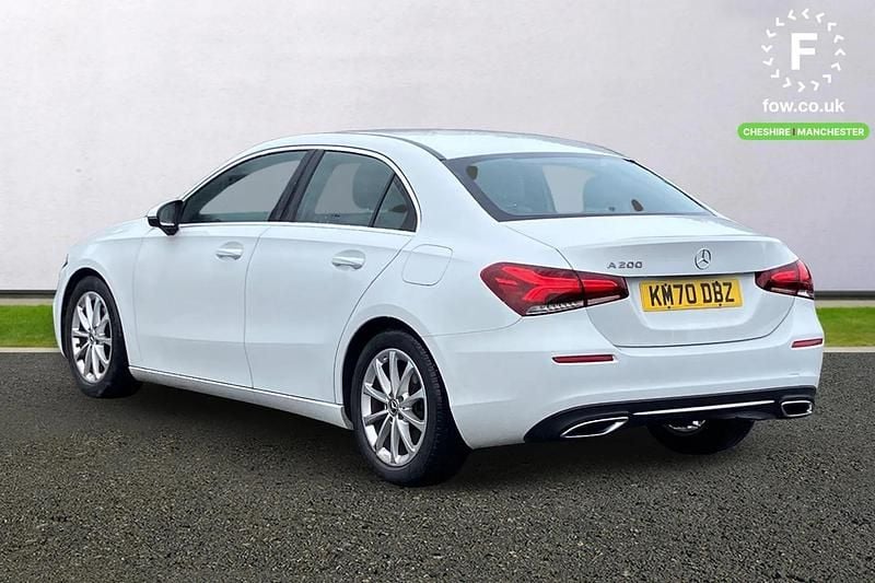 Used Mercedes A180 136 HP (100 kW) 2020 White Sedan