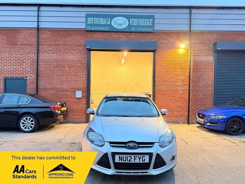 Silver Used 2012 Ford Focus Zetec Hatchback | £2,999 (Good price) - Image 1/4
