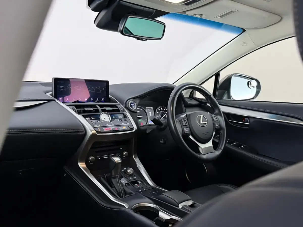Used Lexus NX300h 2018 Silver SUV