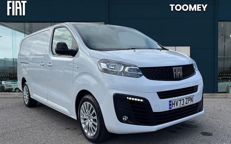 Usado Fiat Scudo 102 HP (75 kW) 2023 Van