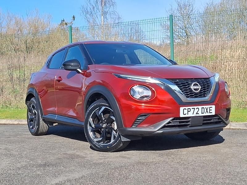 Used Nissan Juke N-Connecta 114 HP (83 kW) 2023 Red SUV