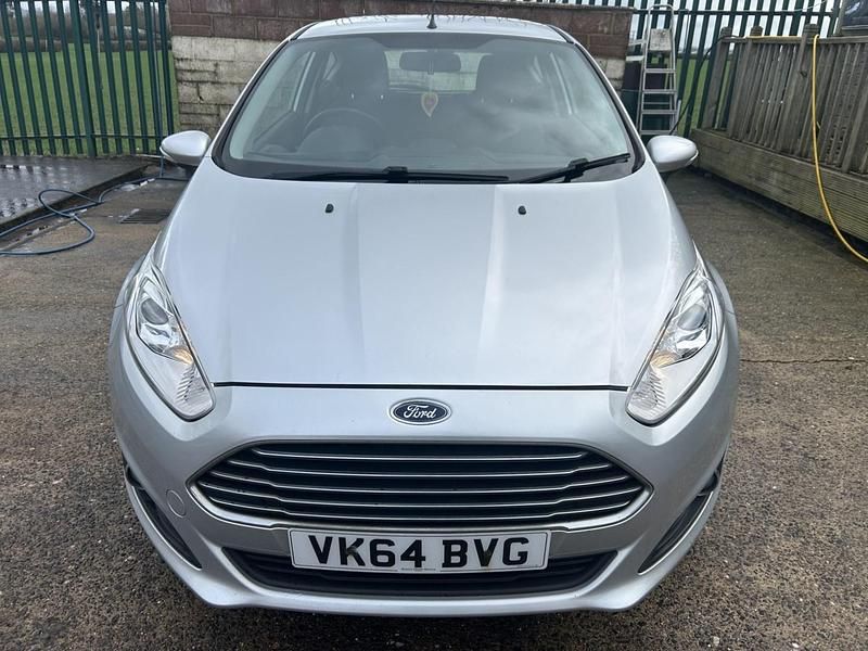 Used Ford Fiesta Zetec 2014 Silver Hatchback