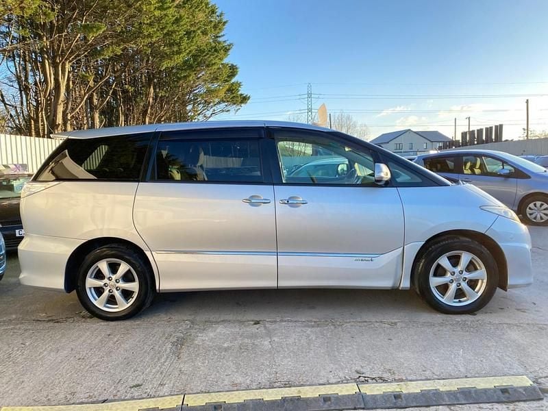 Used Toyota Estima Hybrid 2012 Silver MPV
