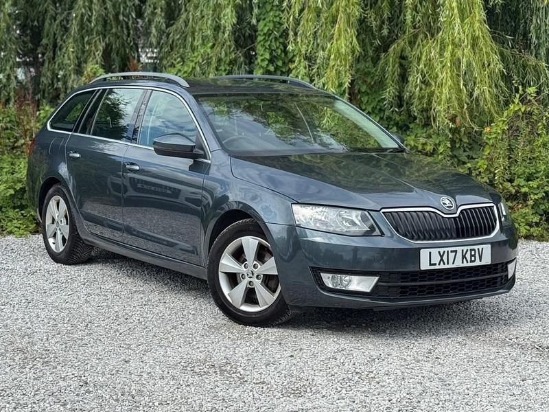 Grey Used 2017 Skoda Octavia GreenLine Estate | £5,345 (Fair price) - Image 1/4