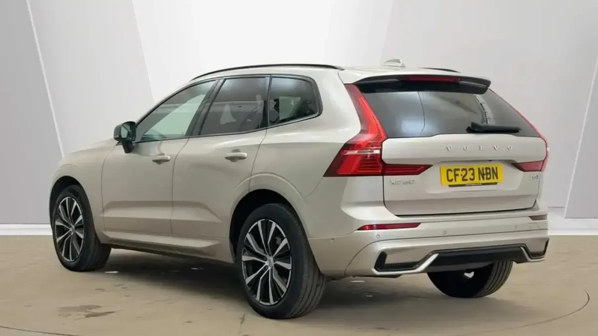 Used Volvo XC60 Plus 250 HP (183 kW) 2024 SUV