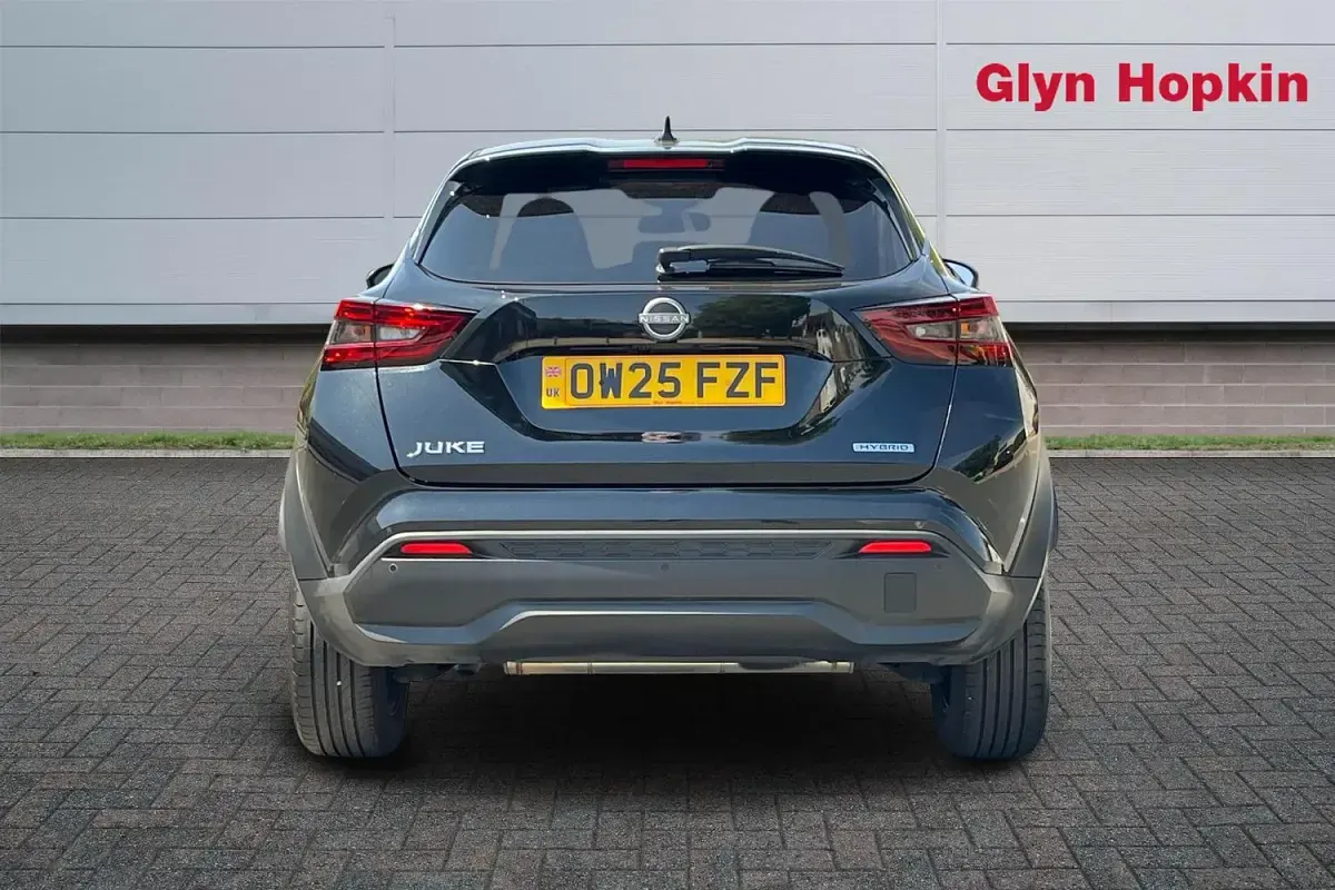 Used Nissan Juke N-Connecta 143 HP (105 kW) 2025 Black SUV