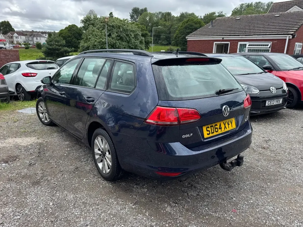 Used VW Golf VII SE 2014 Blue Estate
