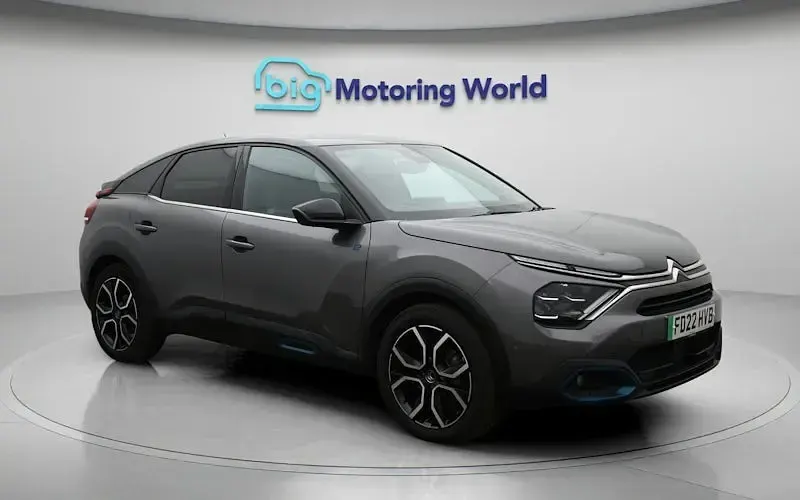 Używany Citroën e-C4 Shine 100 kW (136 KM) 2022 Szary Hatchback