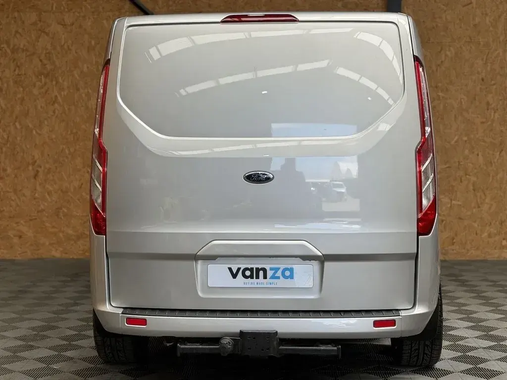 Used Ford Transit Custom S 130 HP (95 kW) 2021 Silver Van