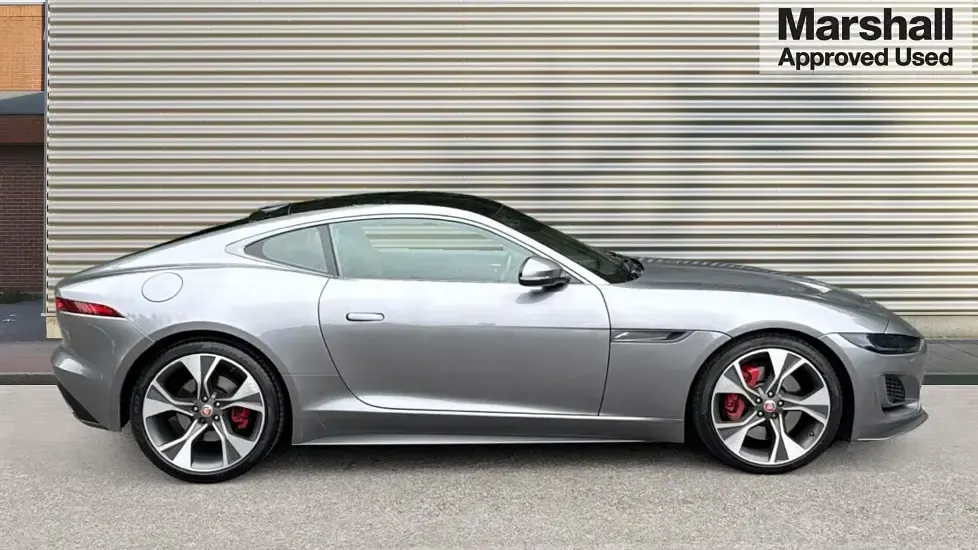 Used Jaguar F-Type First Edition 300 HP (220 kW) 2020 Grey Coupe