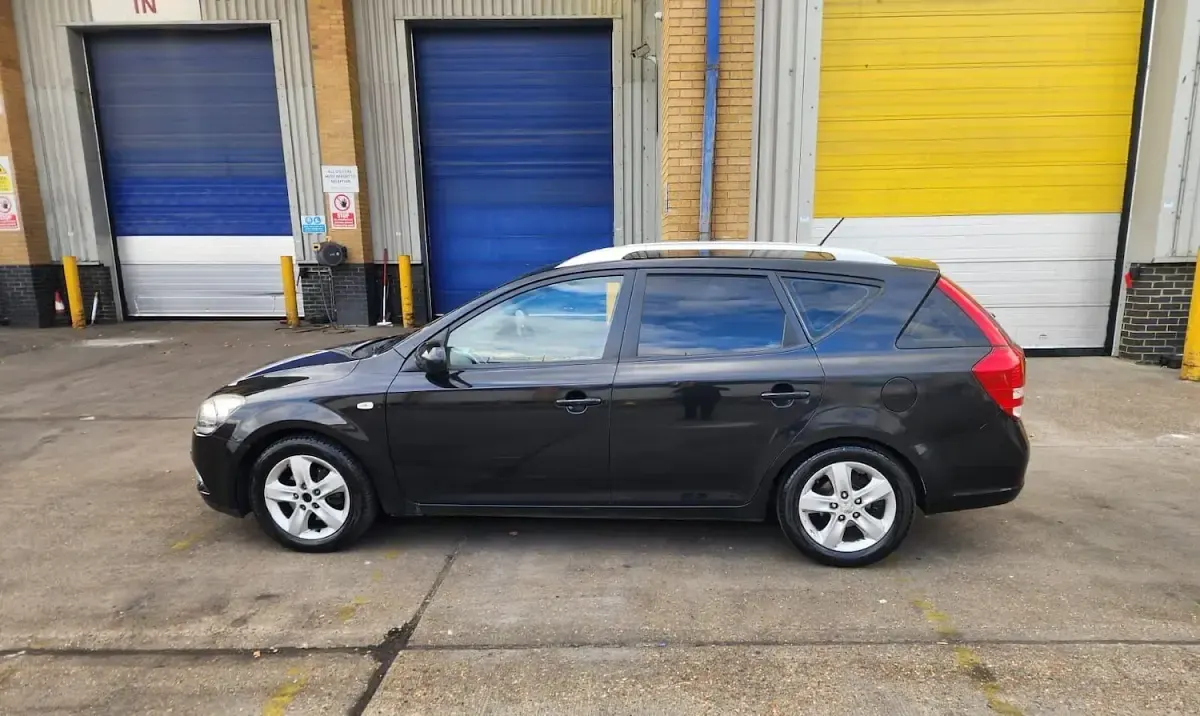 Used Kia Ceed 2012 Black Hatchback
