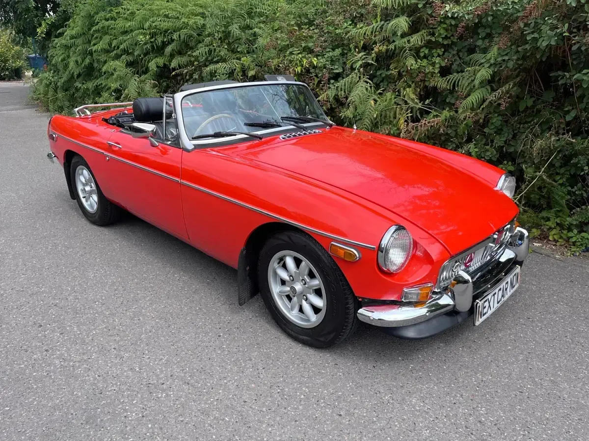 Used MG B 1990 Red Cabriolet