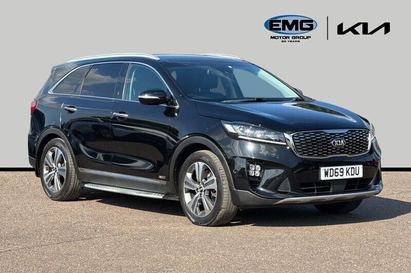 Midnight black Used 2019 Kia Sorento GT-Line S SUV | £27,795 (Expensive) - Image 1/3