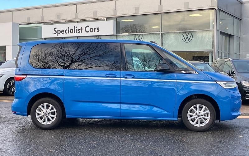 Used VW Multivan Style 150 HP (110 kW) 2025 Blue Van