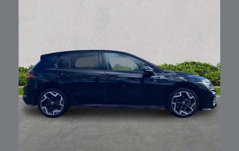 Used VW Golf VIII R-line 150 HP (110 kW) 2025 Black Hatchback