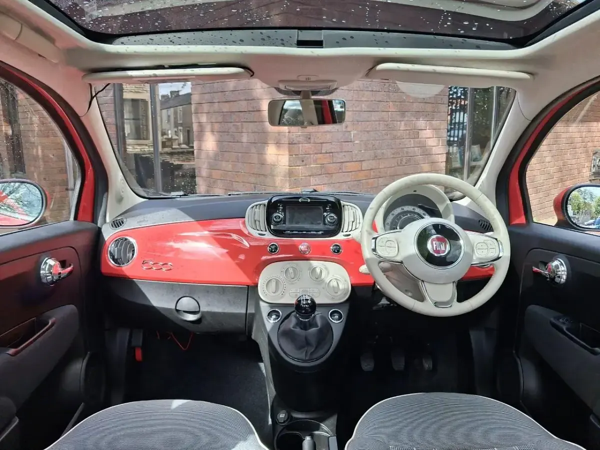Used Fiat 500 Lounge 69 HP (50 kW) 2019 Pink Hatchback