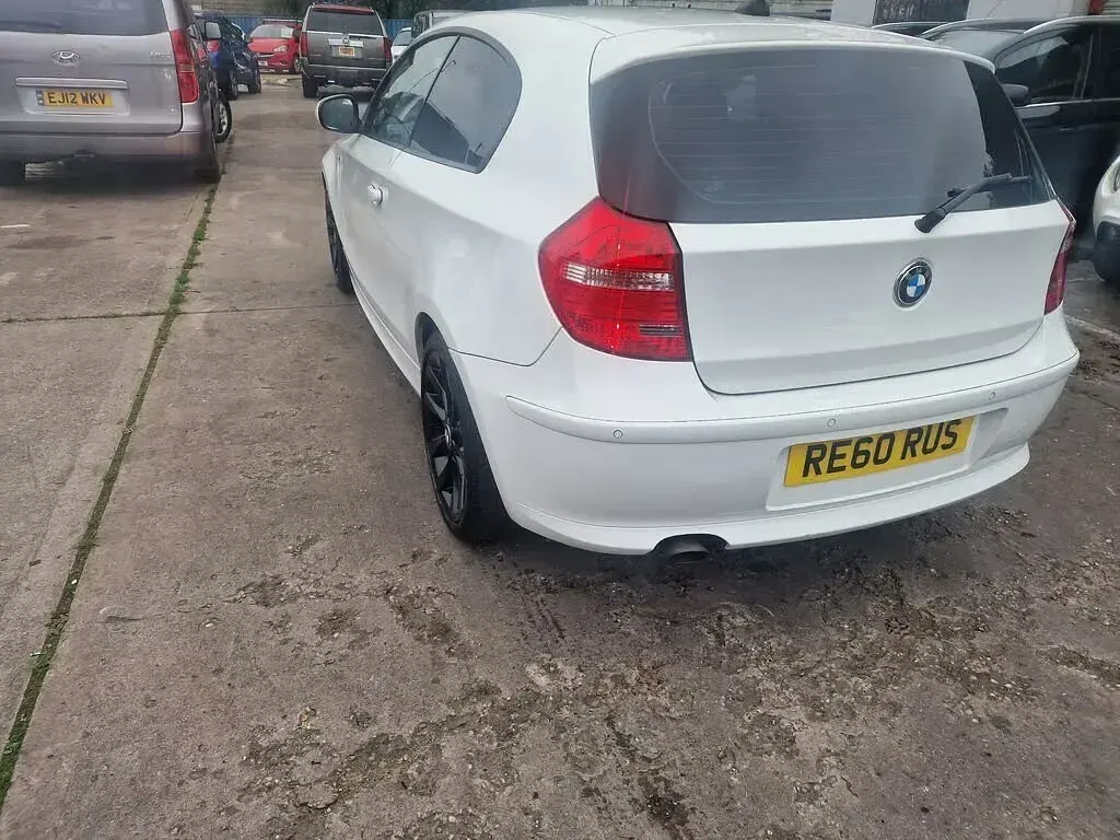 Used BMW 116 Sport Line 116 HP (85 kW) 2010 White Hatchback
