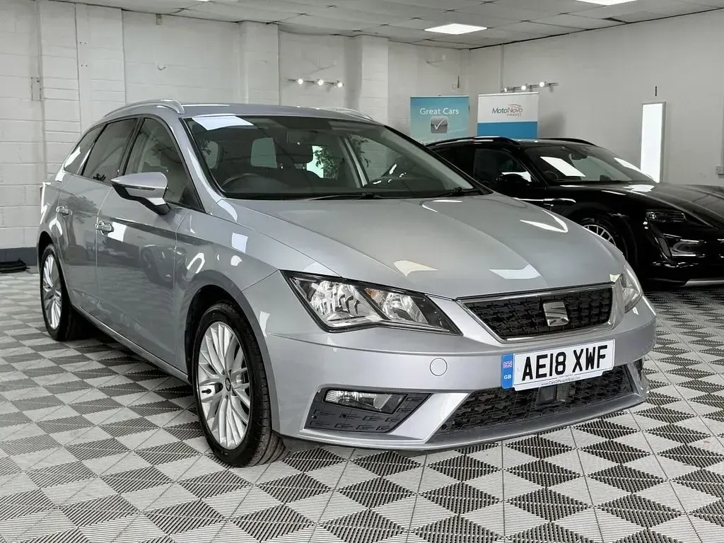 Used Seat Leon SE Dynamic 115 HP (84 kW) 2018 Silver Estate