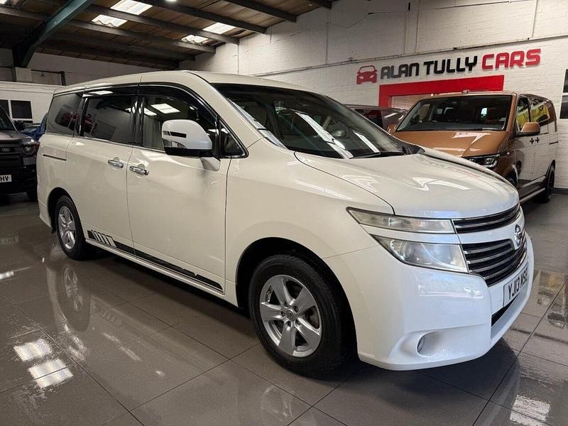 White Used 2013 Nissan Elgrand MPV | £9,950 (Good price) - Image 1/4