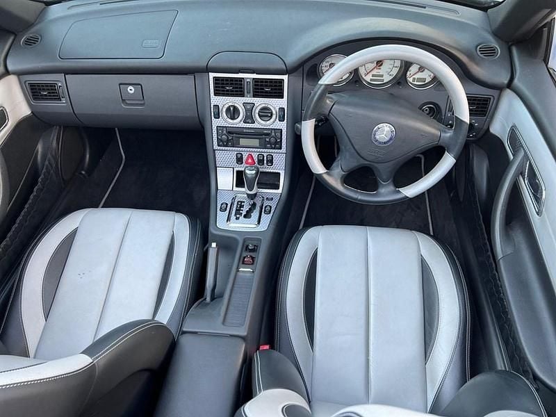 Used Mercedes SLK320 2002 Blue Cabriolet