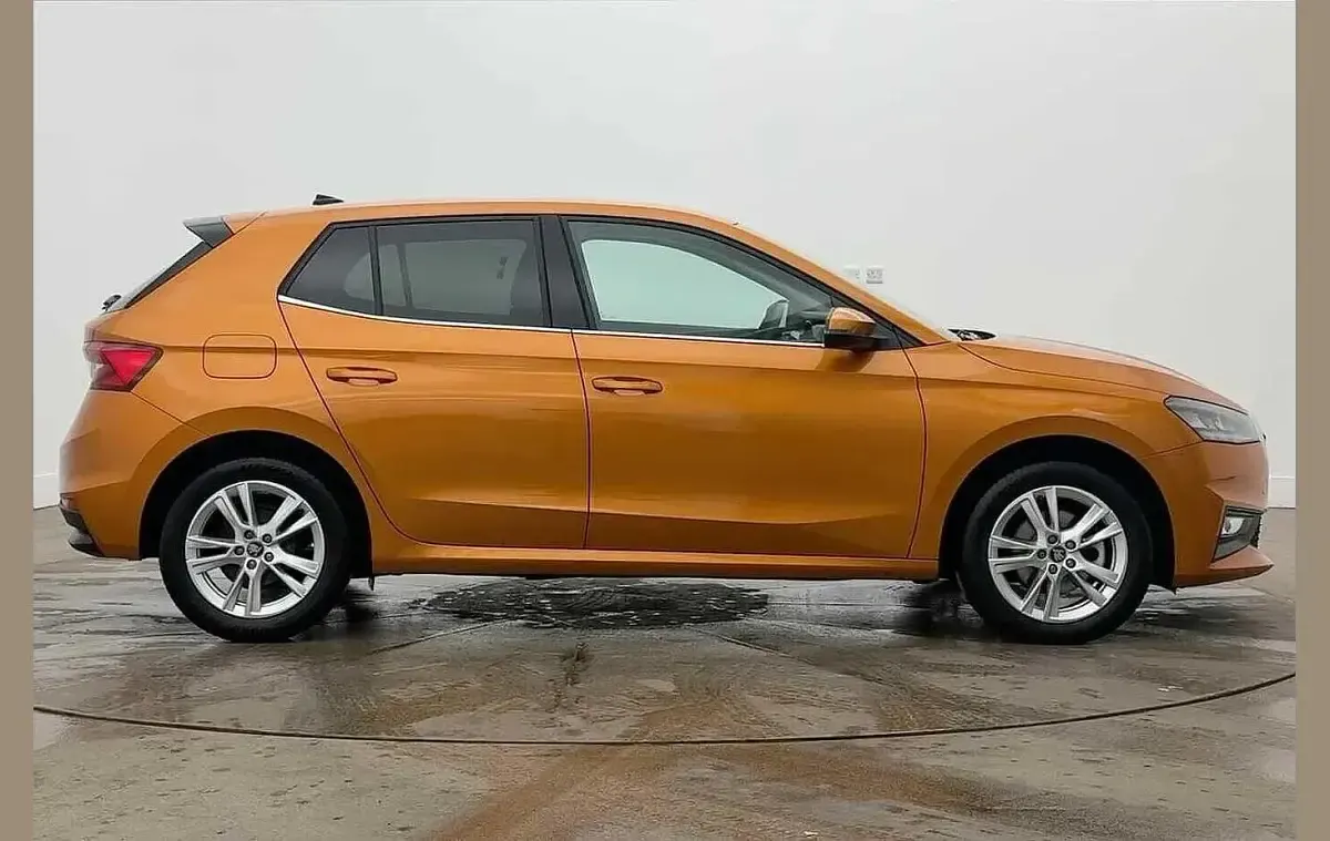 Used Skoda Fabia SE L 113 HP (83 kW) 2025 Phoenix orange metallic Hatchback