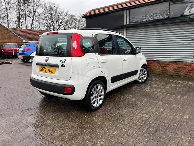 Used Fiat Panda Lounge 69 HP (50 kW) 2014 White Hatchback