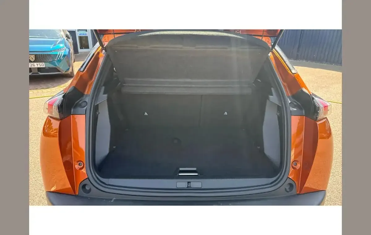 Used Peugeot 2008 GTi 131 HP (96 kW) 2023 Orange SUV