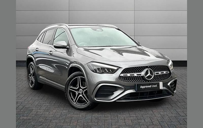 Used Mercedes GLA250 Executive 214 HP (157 kW) 2025 Grey SUV