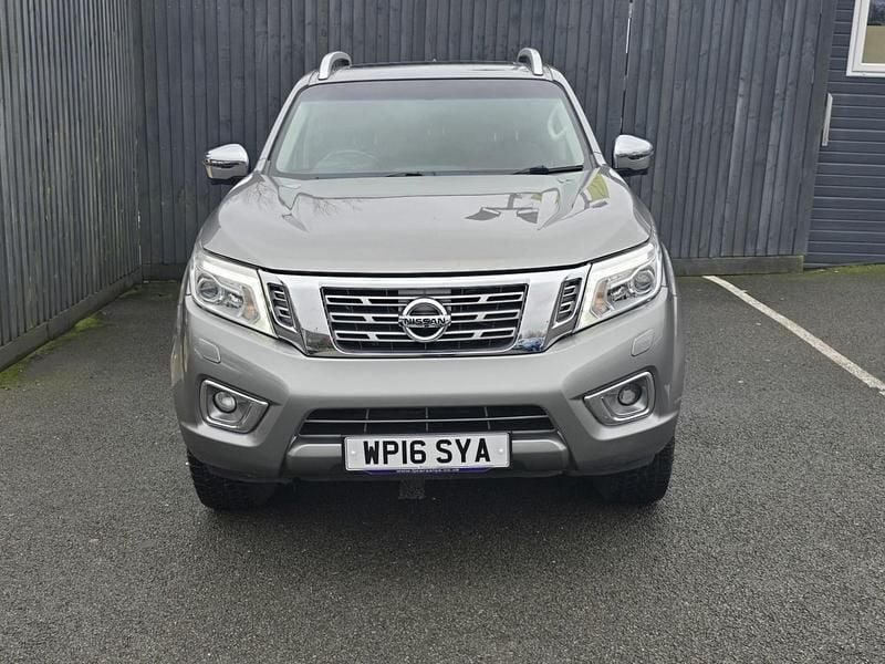 Used Nissan Navara Tekna 2016 Grey Pickup