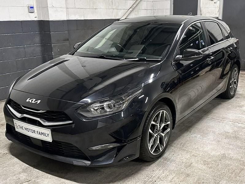 Used Kia Ceed 158 HP (116 kW) 2022 Black Hatchback
