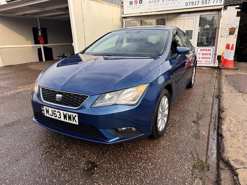 Used Seat Leon SE 125 HP (91 kW) 2013 Blue Hatchback