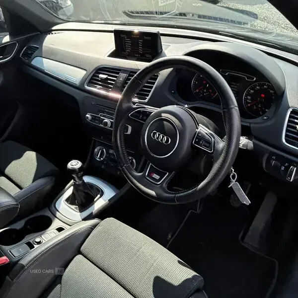 Used Audi Q3 S-Line 140 HP (102 kW) 2014 Black SUV