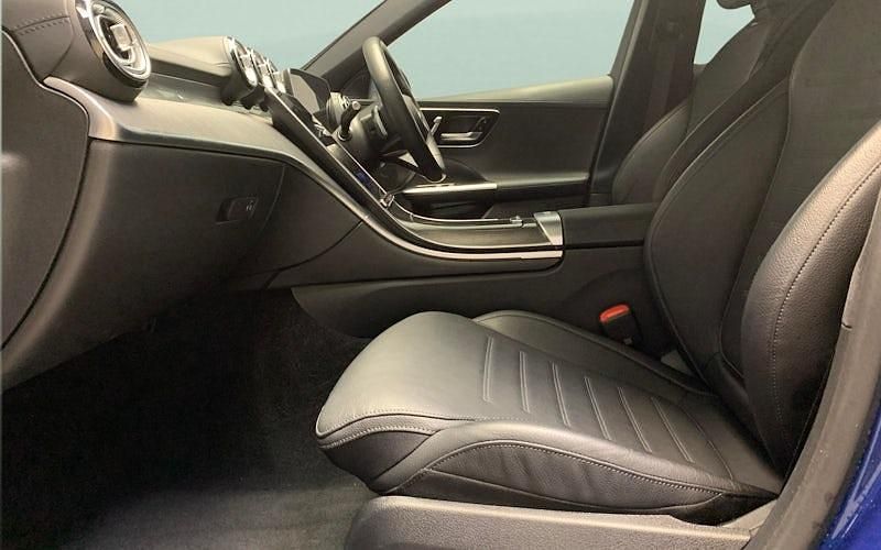 Used Mercedes C300e AMG Line Premium Plus 313 HP (230 kW) 2025 Sedan