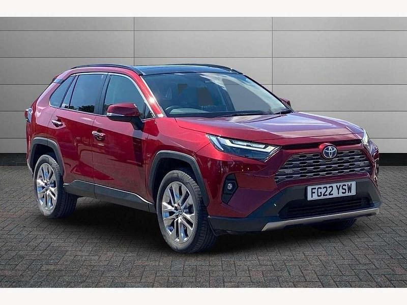 Red Used 2022 Toyota RAV4 Hybrid SUV | £28,201 (Fair price) - Image 1/3