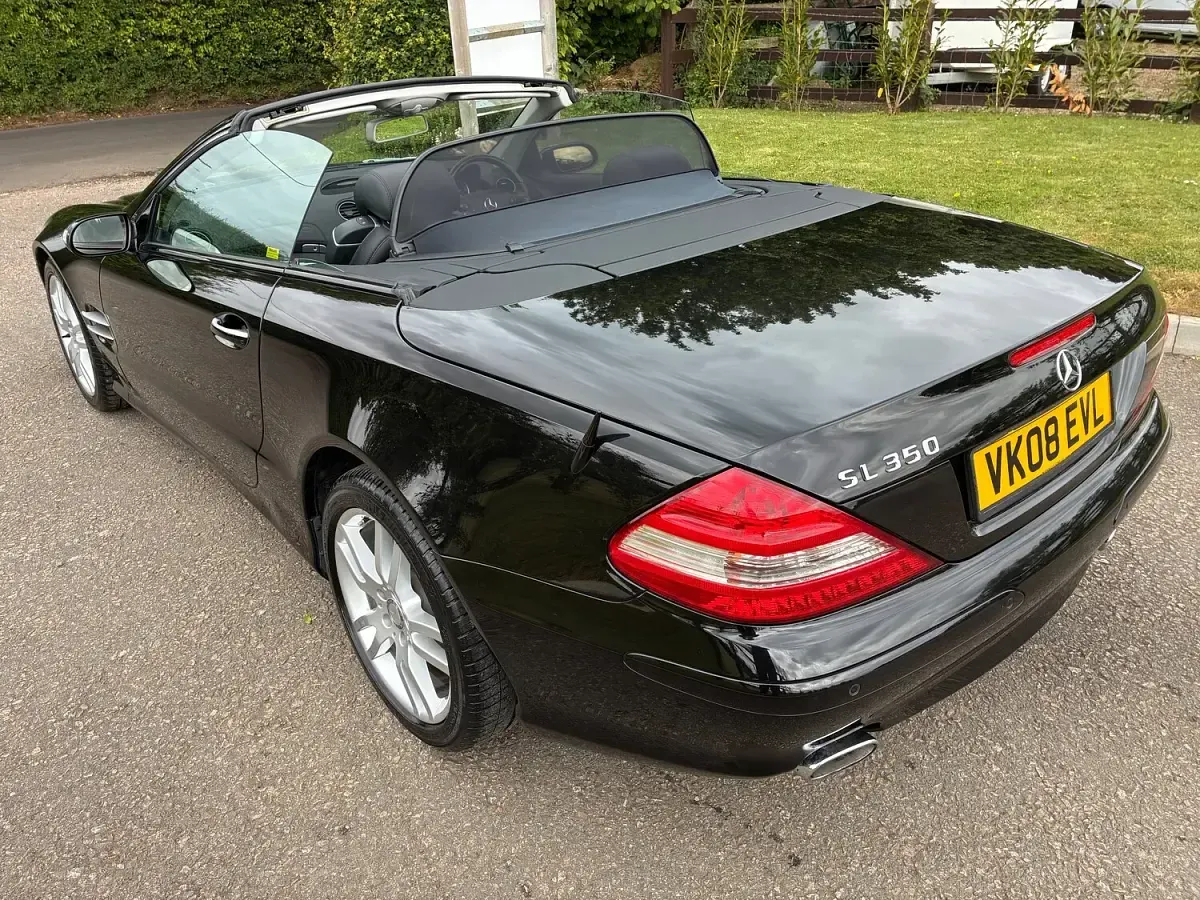 Käytetty Mercedes SL350 272 HP (200 kW) 2008 Musta Avoauto