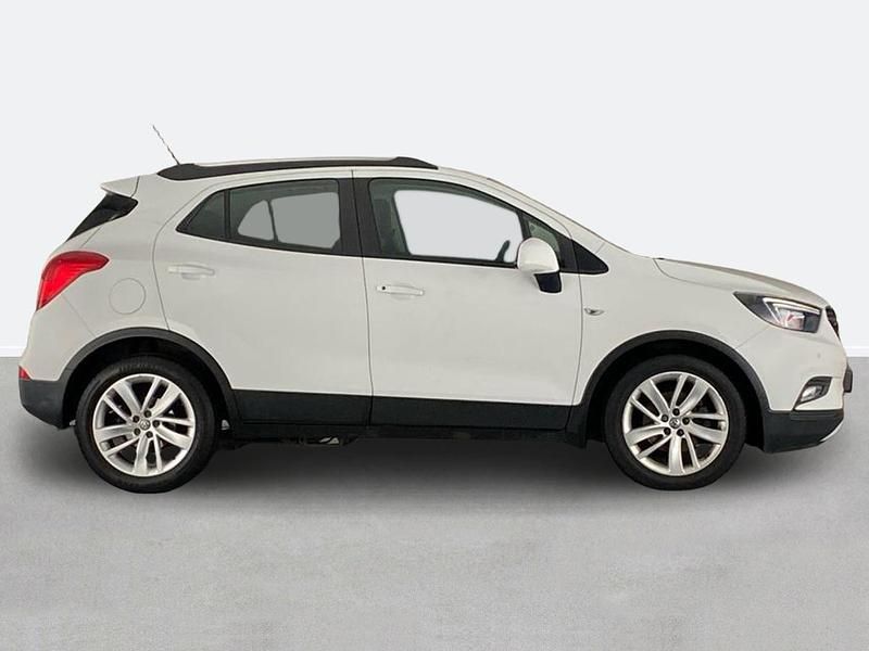 Second-hand Vauxhall Mokka X Design Edition 140 CP (102 kW) 2017 Alb SUV