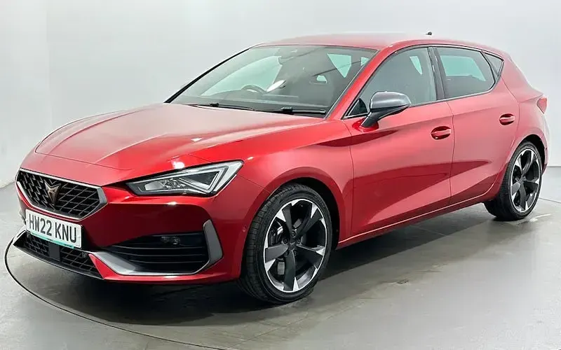 Used Cupra Leon VZ1 245 HP (180 kW) 2022 Red Hatchback