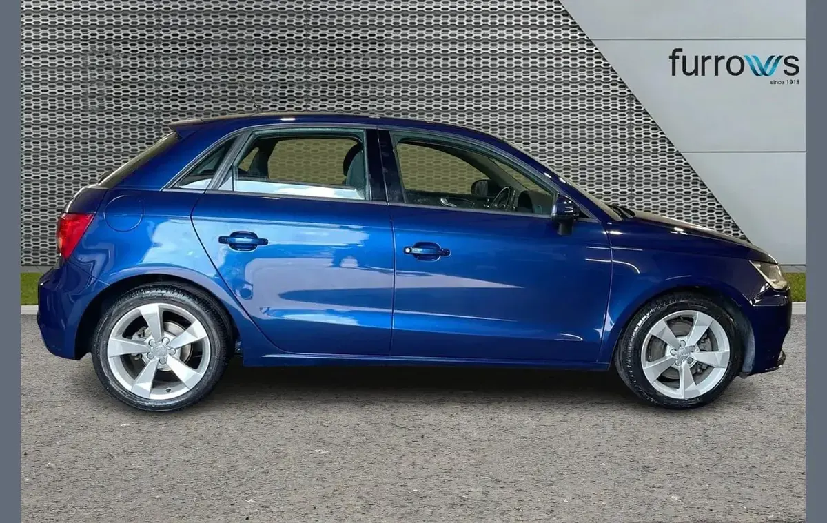 Used Audi A1 Sport 123 HP (90 kW) 2018 Blue Hatchback