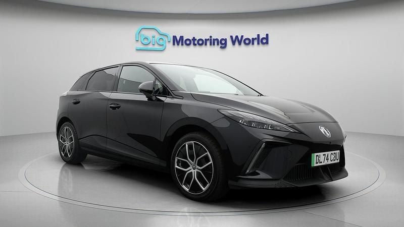 Used MG MG4 EV Trophy 150 kW (204 HP) 2024 Black Hatchback