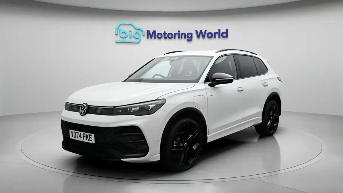 Used VW Tiguan R-line 204 HP (150 kW) 2024 White SUV