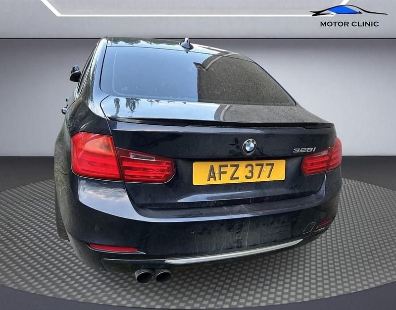 Begagnad BMW 328 Luxury Line 2012 Blå Sedan
