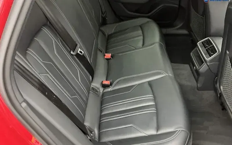 Used Audi A6 Black Edition 340 HP (250 kW) 2021 Red Sedan