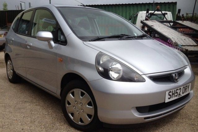 Used 2002 Honda Jazz Hatchback | £2,490 (Fair price) - Image 1/4