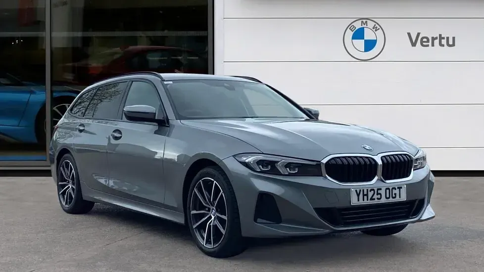 Begagnad BMW 320 Sport Line 184 HK (135 kW) 2025 Kombi