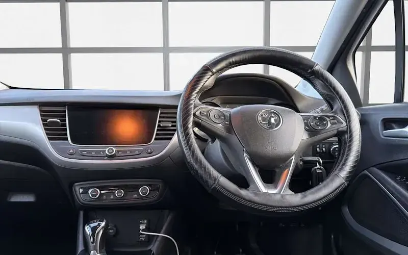 Used Vauxhall Crossland X S 110 HP (80 kW) 2017 SUV