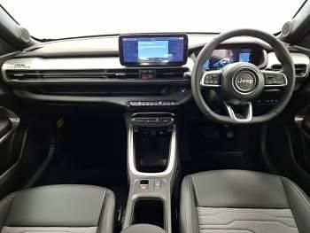 New Jeep Avenger Overland 136 HP (100 kW) 2026 Bicolour solid  storm grey with volcano roof SUV